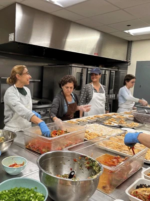 Temple Beth Elohim provides food to alleviate food insecurity